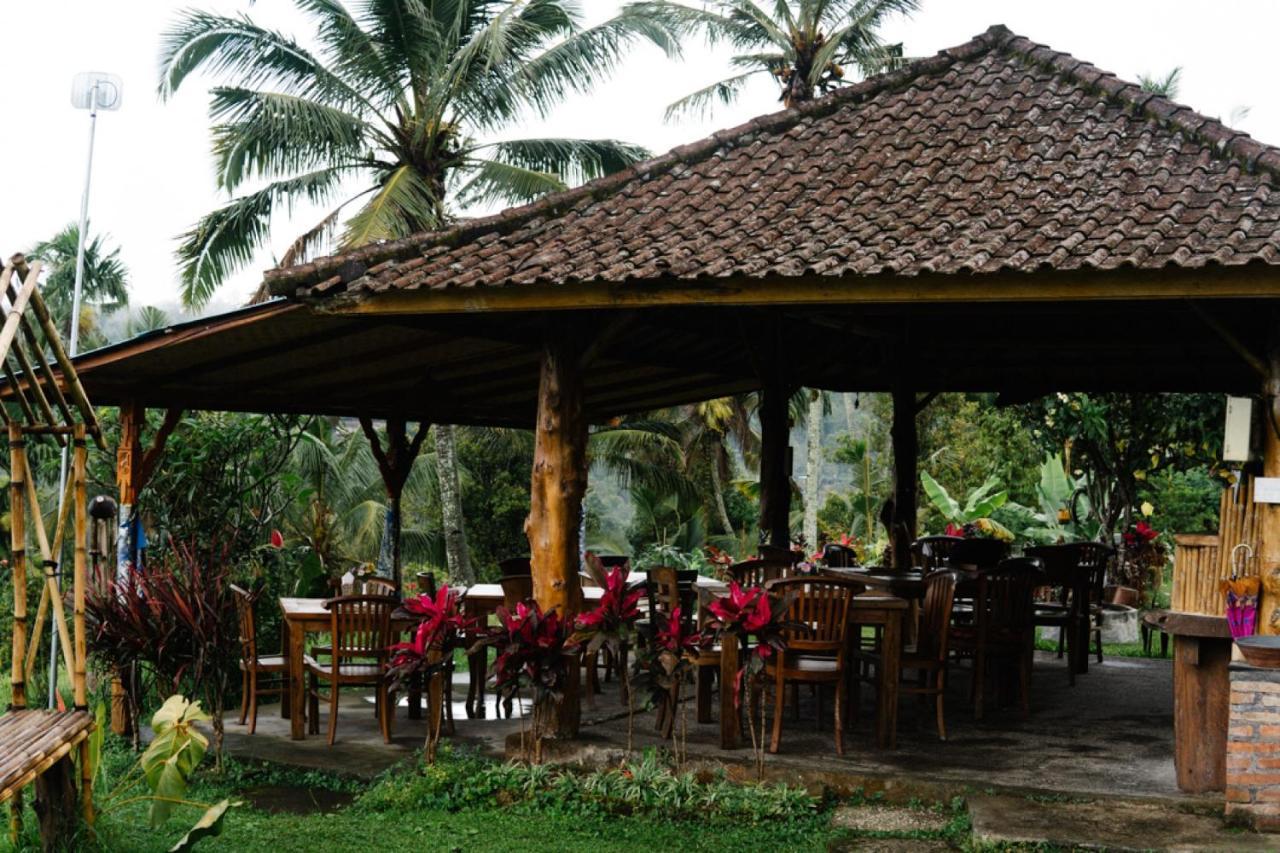 Villa Puri Sunny Camp à Munduk Extérieur photo