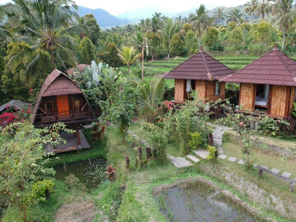 Villa Puri Sunny Camp à Munduk Extérieur photo